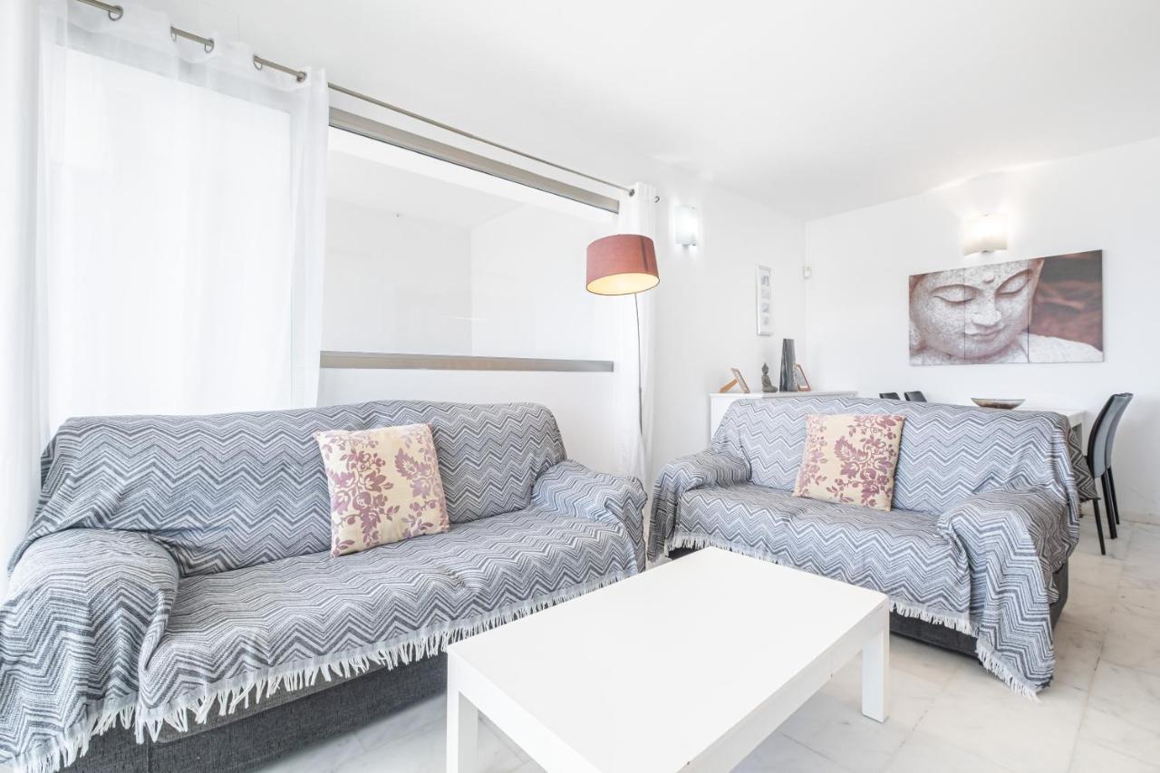 Torre Lugano Apartment Levante Beach Apartment *